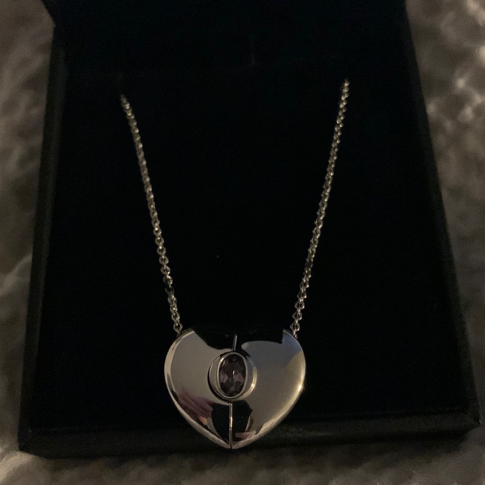 Heart pendent oval necklace (June birthstone)